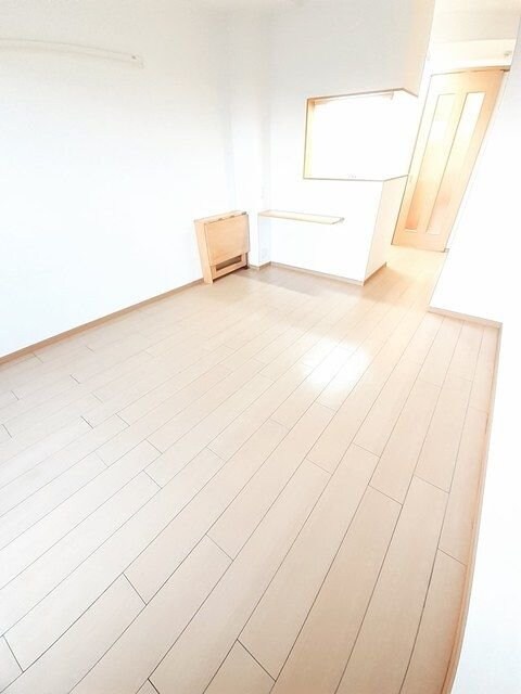 プレッサ泉中央の物件内観写真