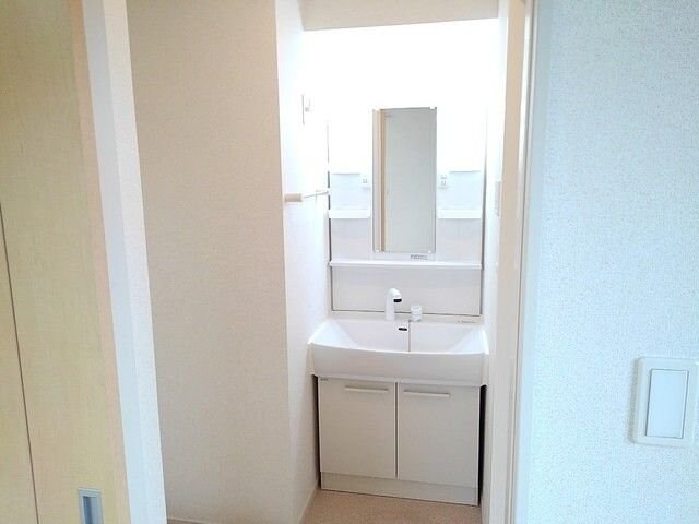 グレイスコートIの物件内観写真