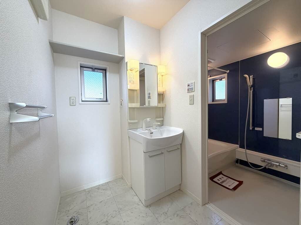 フォンテーヌ一番館の物件内観写真