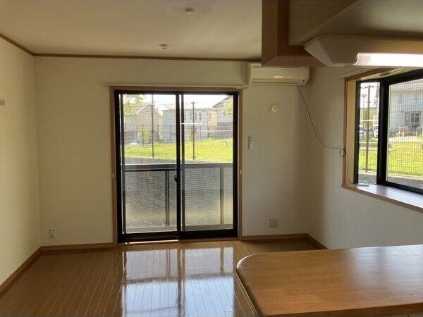 サン・ヴィレッジの物件内観写真