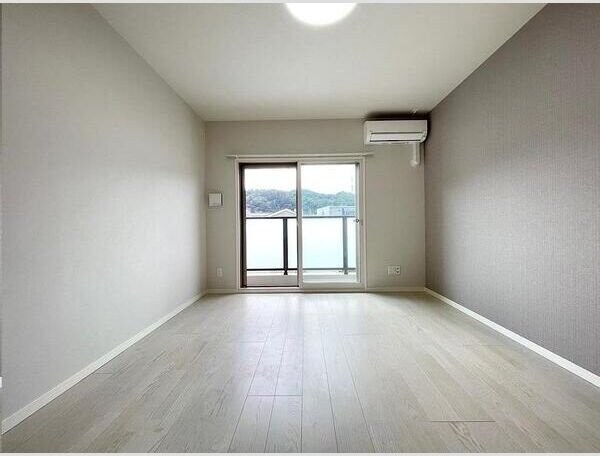 プラチナスイート西公園駅South Gardenの物件内観写真