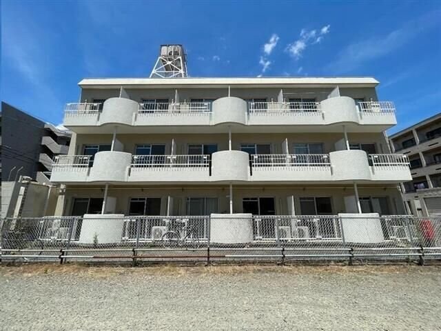 プチレジョン柏木の物件外観写真