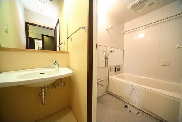 レジディア仙台一番町の物件内観写真