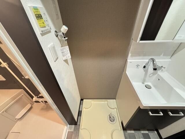 アンセル泉中央の物件内観写真