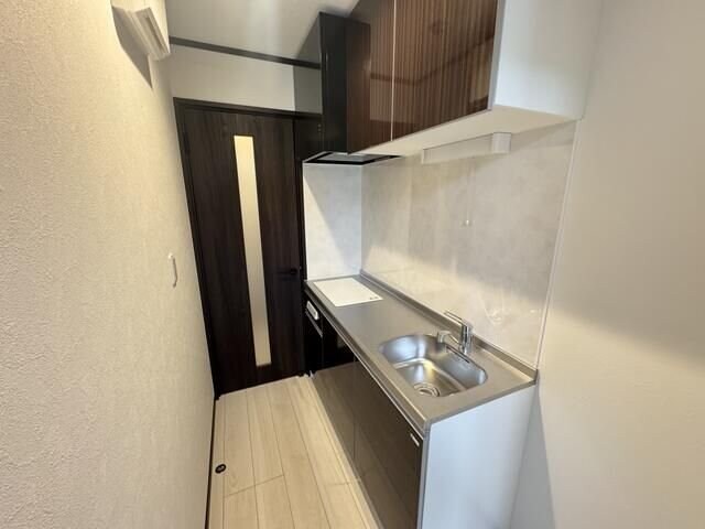 アンセル泉中央の物件内観写真