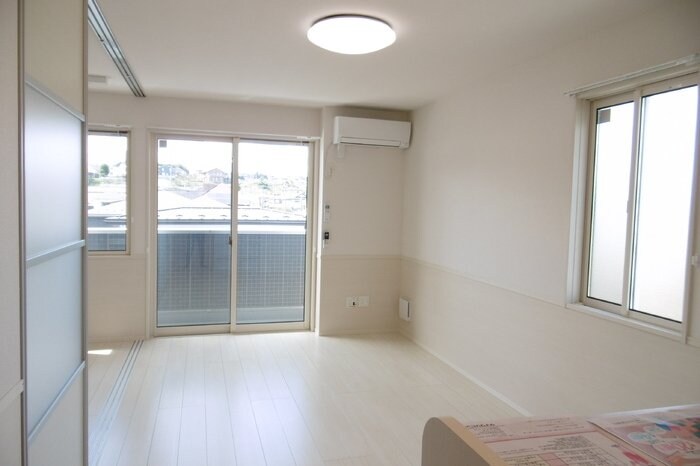 グランドール西勝山の物件内観写真
