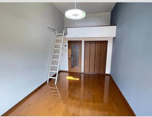 ウエストキャッスル河原町の物件内観写真