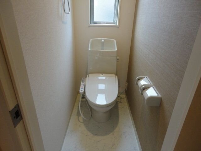 ウィステリアの物件内観写真