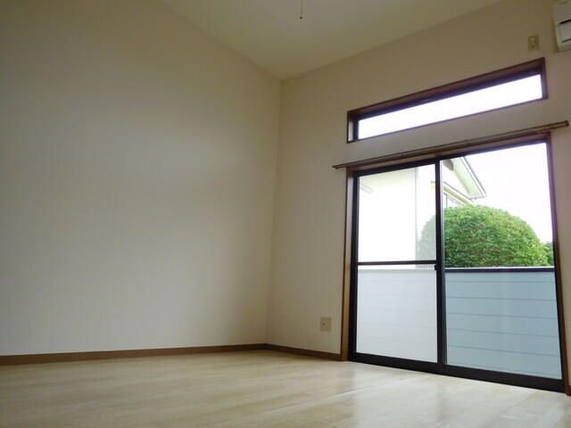 メゾンYKの物件内観写真