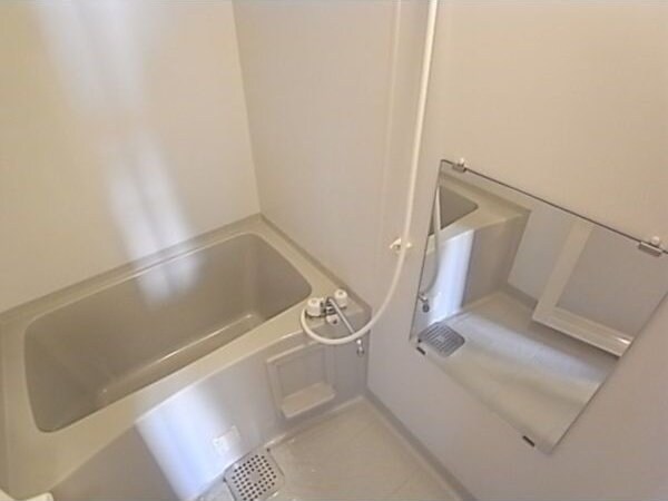 ウェルネス青葉の物件内観写真