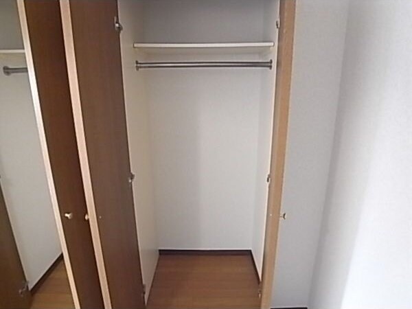 ウェルネス青葉の物件内観写真