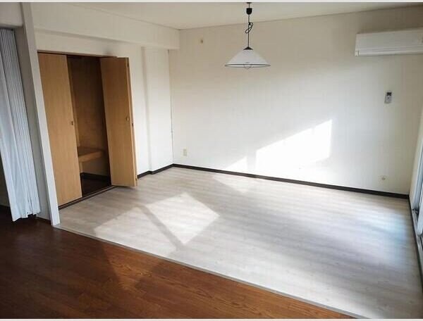 プレステージ・Sの物件内観写真