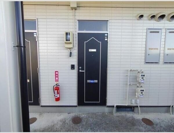 サンスイート八乙女の物件内観写真