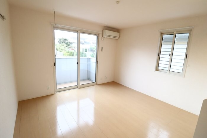 イーストフィールドの物件内観写真