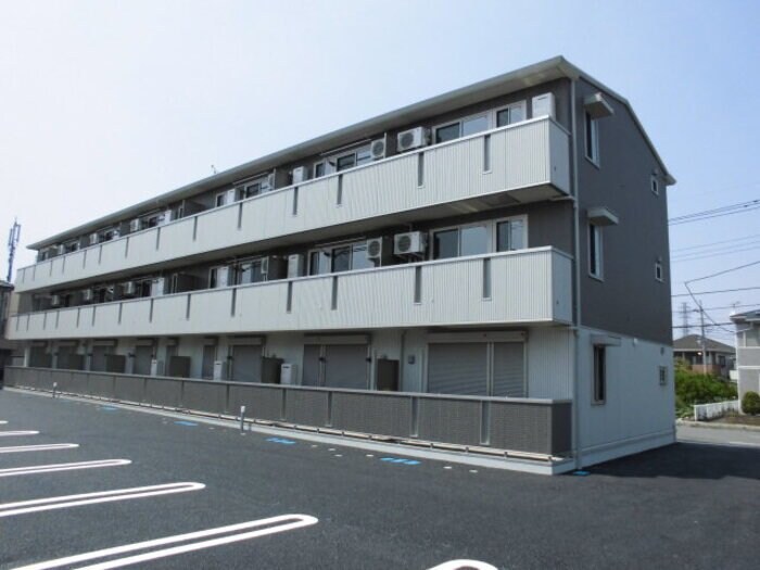 グラン・ブルーエスターテ矢中の物件外観写真