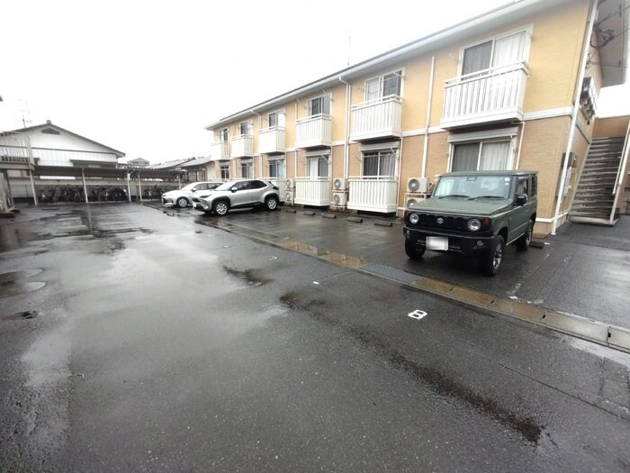 ナカイパレス Bの物件内観写真