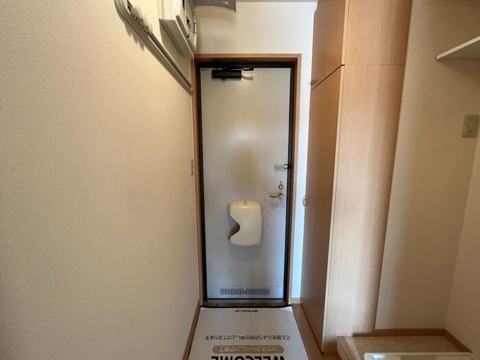 ナカイパレス Bの物件内観写真