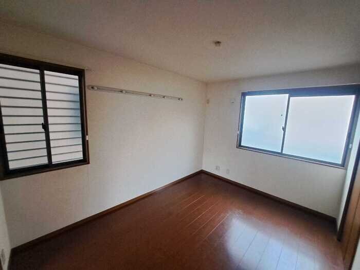 ニューポワール A/B/Cの物件内観写真