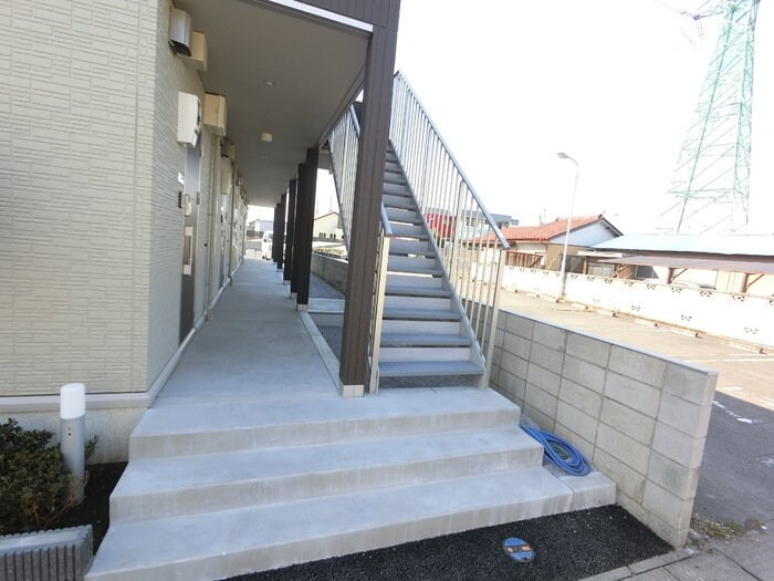 プルミエール下小塙の物件内観写真