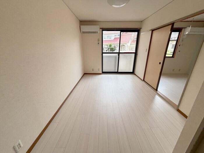 メゾン・ド・カメリアの物件内観写真