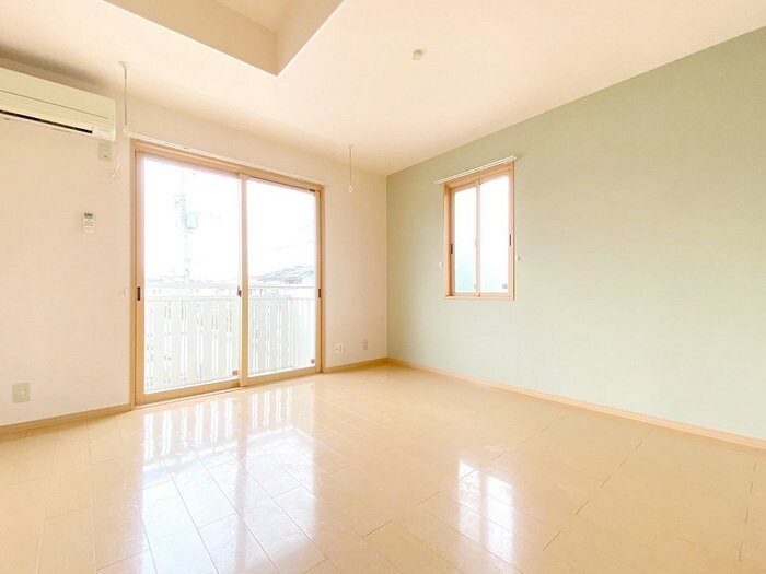 ローレルコート IIIの物件内観写真