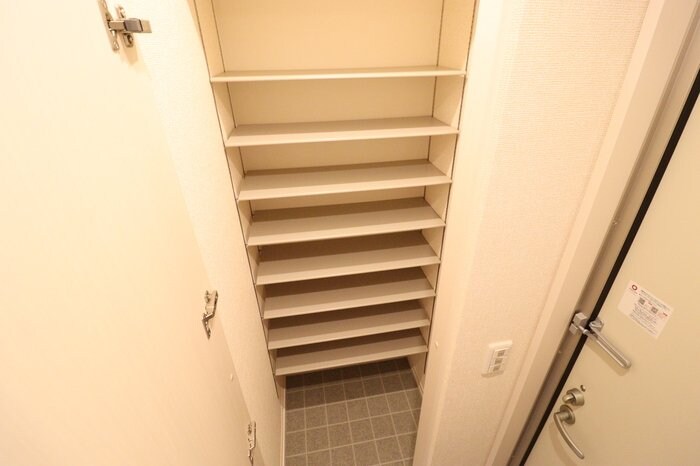 ガーデニアの物件内観写真