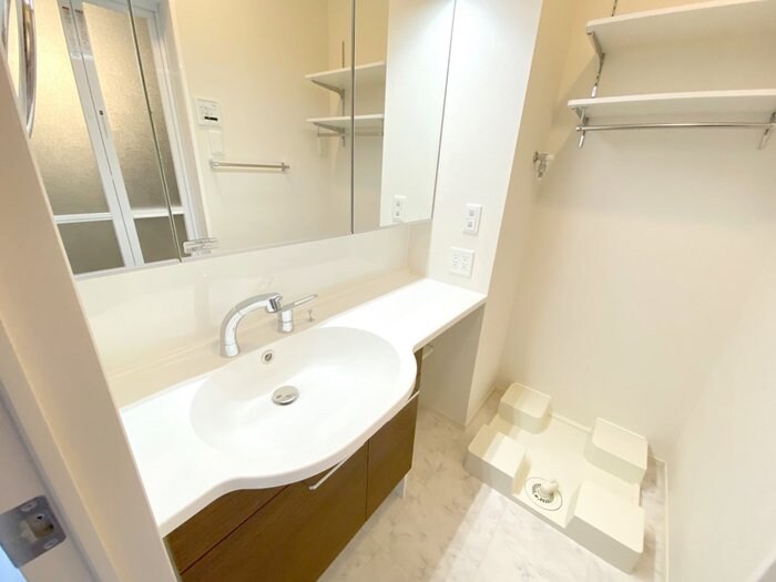 スピネルの物件内観写真