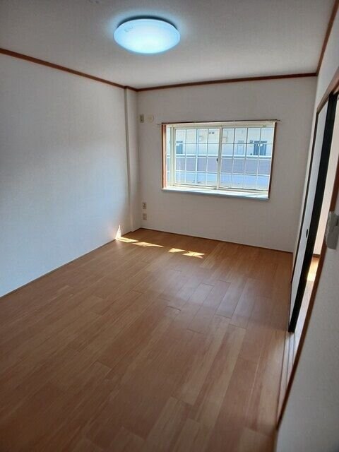 ルミネミワ Cの物件内観写真