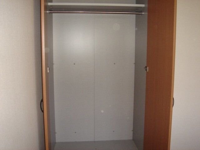 ヒーリングカーサAの物件内観写真