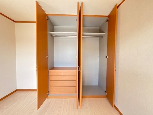 ヒーリングカーサBの物件内観写真