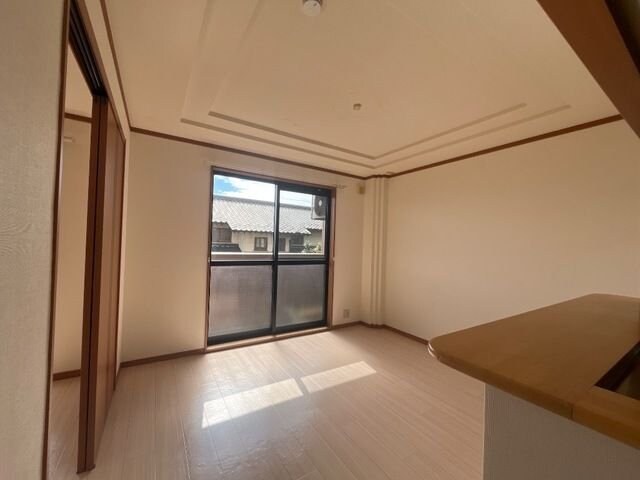 ヒーリングカーサBの物件内観写真