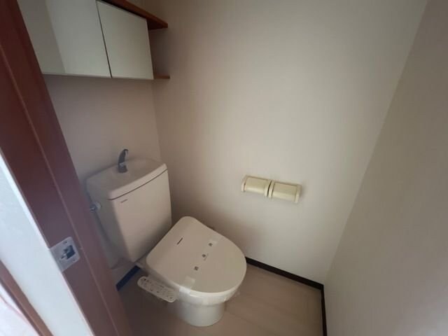 ヒーリングカーサBの物件内観写真