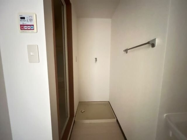 ヒーリングカーサBの物件内観写真