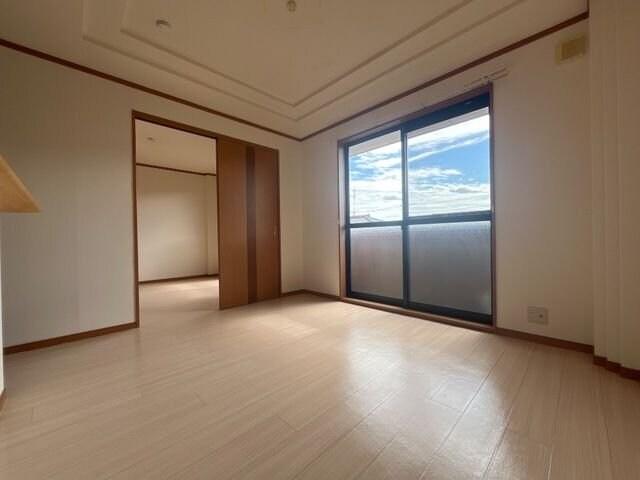 ヒーリングカーサBの物件内観写真