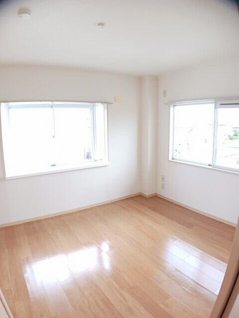 プラザタジマの物件内観写真