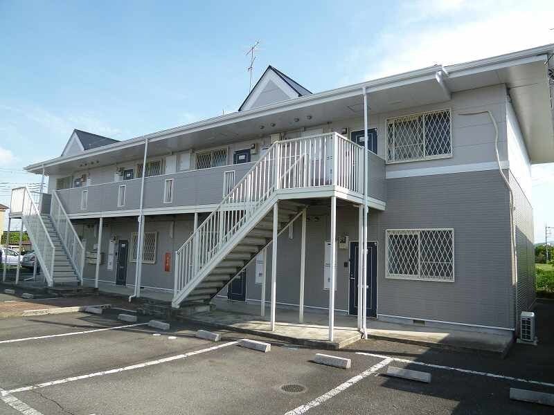 リヴェールBの物件外観写真