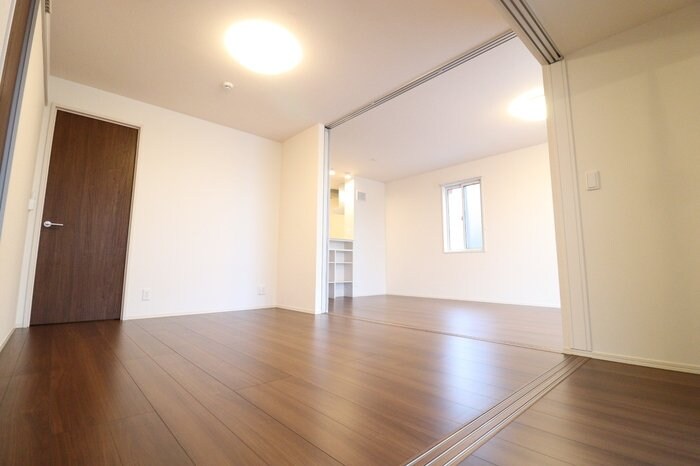 ルビー Cの物件内観写真