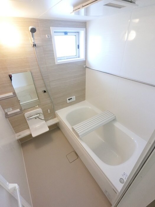 ルビー Cの物件内観写真