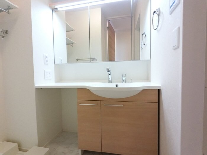 ミラマール Bの物件内観写真