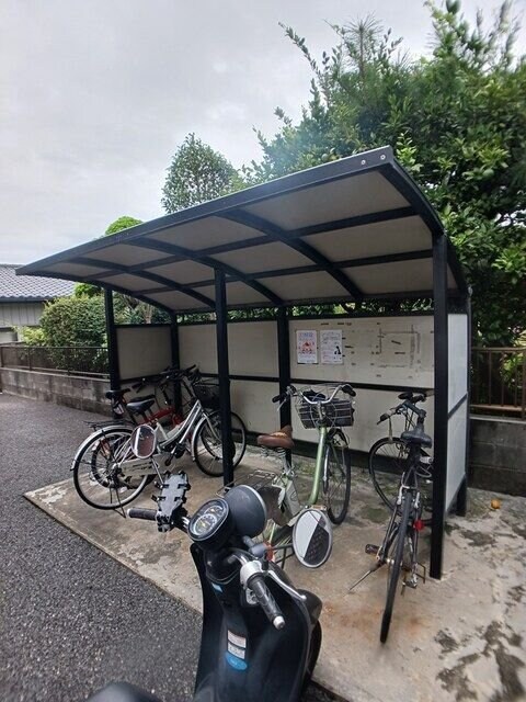 ヴィラ・シャルダンの物件内観写真