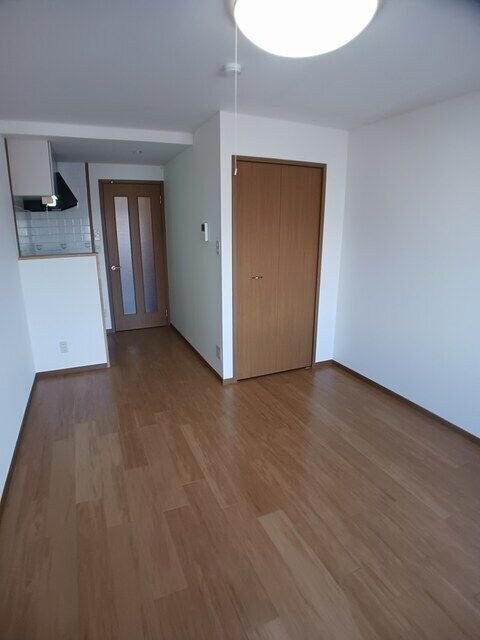 グロウステイト Eの物件内観写真