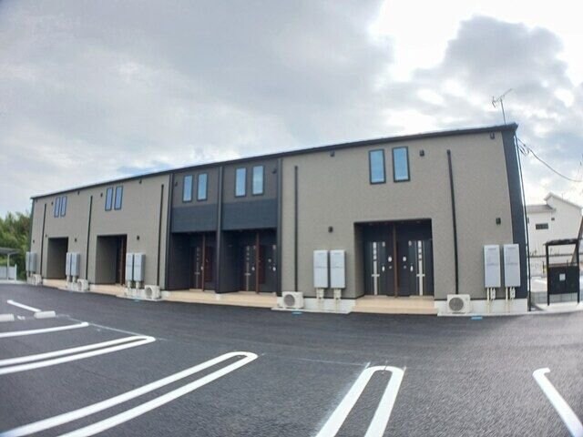 グラン エースの物件外観写真