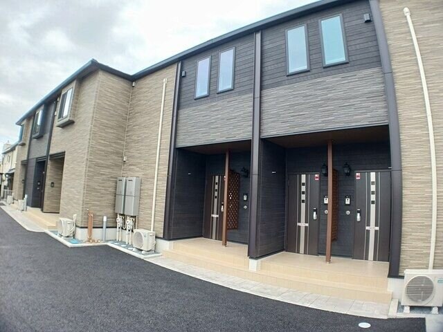 グランステラの物件外観写真