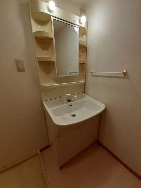 サンパティークIIIの物件内観写真