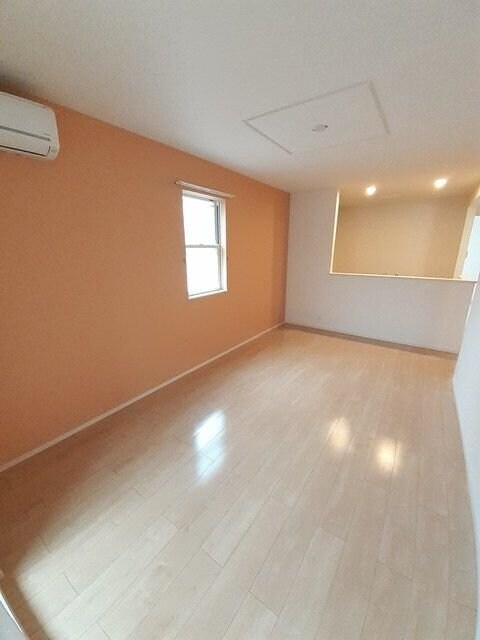 ロックヴィレッジIの物件内観写真