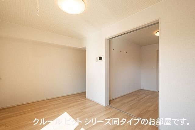アーバンシティ IIの物件内観写真