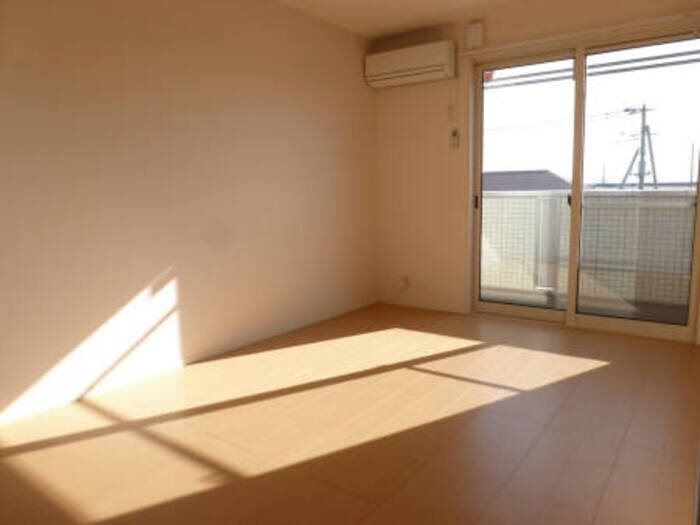 アゼリアヒルズの物件内観写真