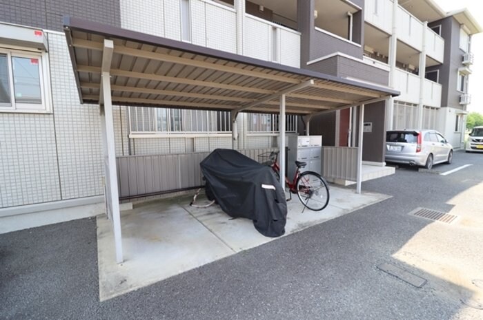 アゼリアヒルズの物件内観写真