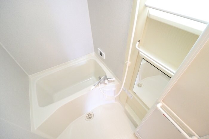 エピナール Dの物件内観写真