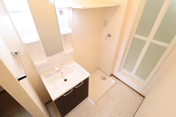 エピナール Dの物件内観写真